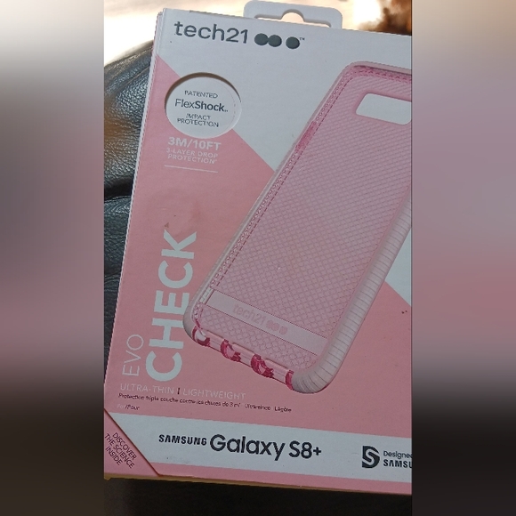 Tech 21 Evo Check Samsung Galaxy S8+ With Flexshock Rose Tint/White - Picture 2 of 9